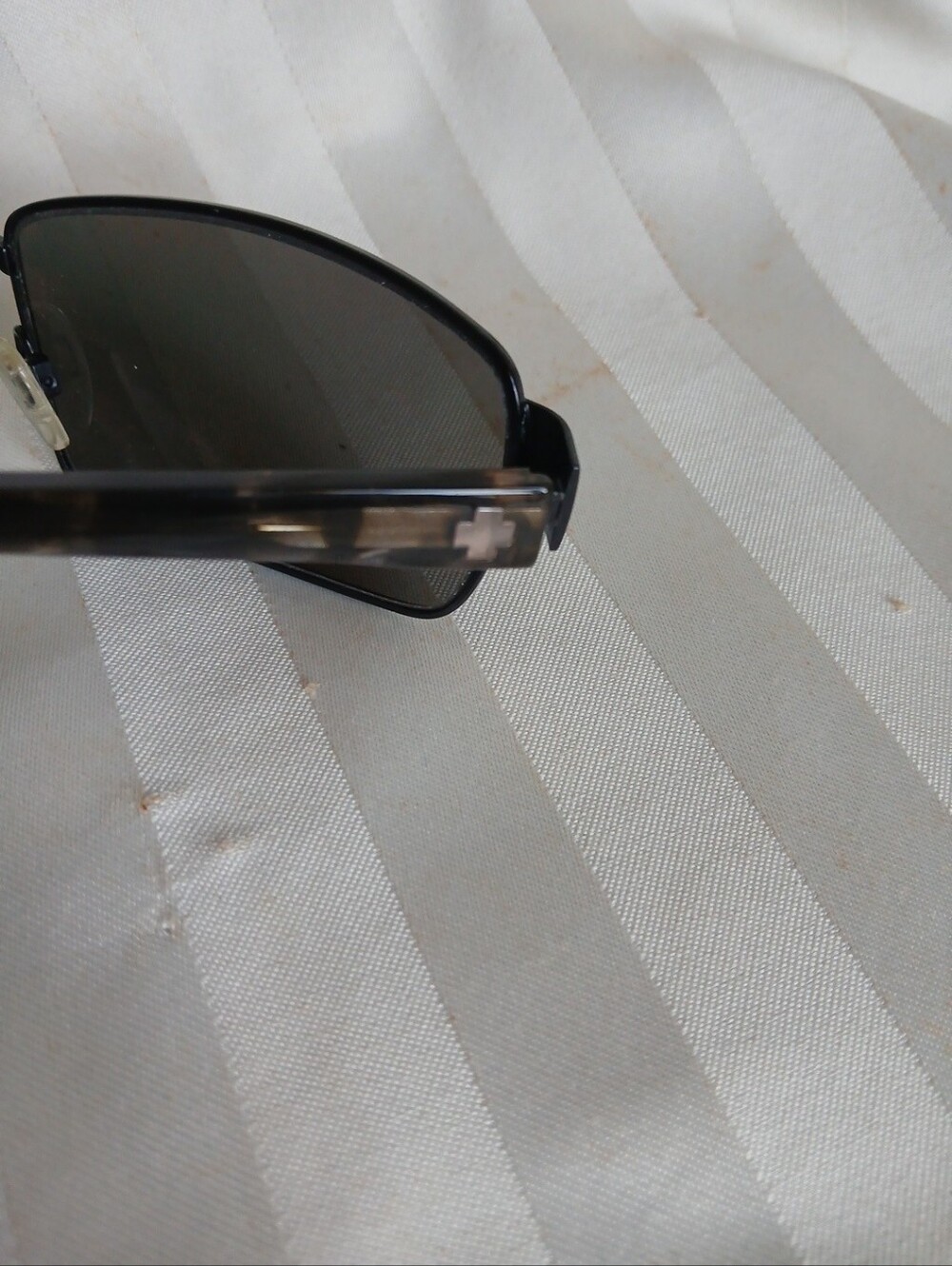 SPY Avenger Optic Sunglasses in Black with Tortoise Arms - Picture 5 of 5